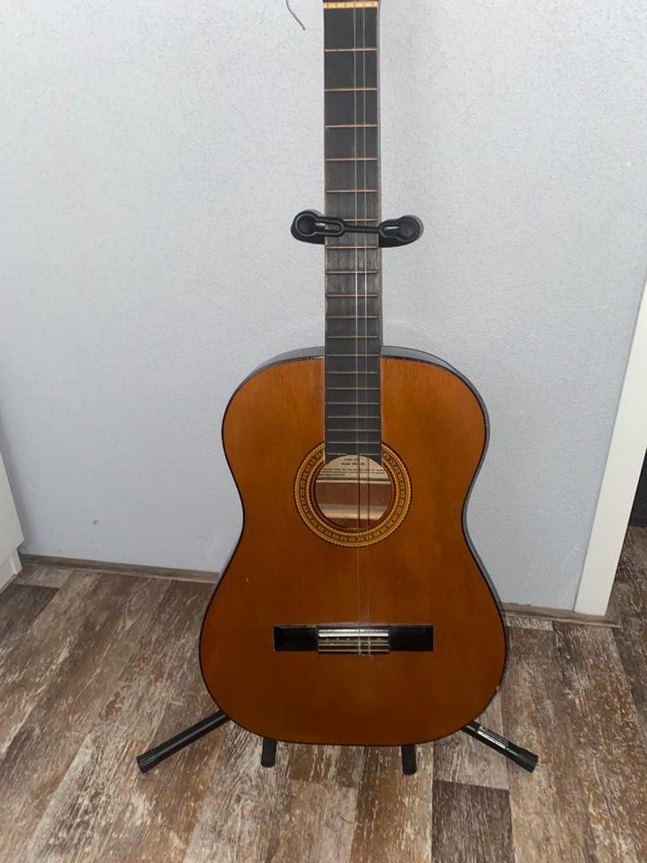 Hohner MC-05 klassieke gitaar, Muziek en Instrumenten, Snaarinstrumenten | Gitaren | Akoestisch, Zo goed als nieuw, Klassieke of Spaanse gitaar