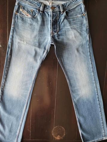 CLASSIC DIESEL LARKEE REGULAR STRAIGHT JEANS SIZE 36/32!! beschikbaar voor biedingen