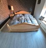 Grenen bed, 1.80 met electrische lattenbodem en commode,, Huis en Inrichting, Slaapkamer | Complete slaapkamers, Ophalen, Gebruikt