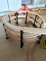 Houten treinbaan spiraal verhogers, Kinderen en Baby's, Speelgoed | Houten speelgoed, Ophalen of Verzenden, Zo goed als nieuw