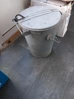Oude verzinkte vuilnisemmer Eindhoven goede staat, Huis en Inrichting, Emmers, Ophalen, Gebruikt, IJzer, Met deksel