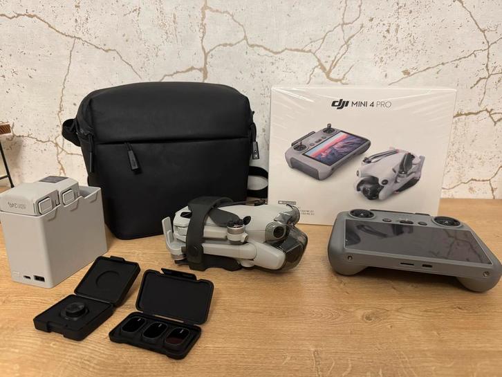 DJI Mini 4 Pro Drone Fly More Combo RC2 Smart ND Filters, Audio, Tv en Foto, Drones, Zo goed als nieuw, Ophalen of Verzenden