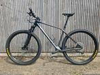 Orbea Alma M50 L 2023 - Carbon - Incl. Pedalen & Schoenen, Hardtail, Ophalen, Zo goed als nieuw, Overige merken