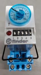 Tijd Relais 24V ac/dc - 0.05 Sec tot 100 uur, Ophalen of Verzenden, Gebruikt