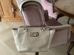 Beige Guess-tas, Ophalen of Verzenden, Gebruikt, Beige, Handtas