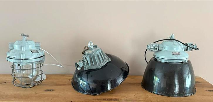 Industriële Hanglampen - Set van 3 Originele Lampen, Antiek en Kunst, Antiek | Lampen, Ophalen of Verzenden