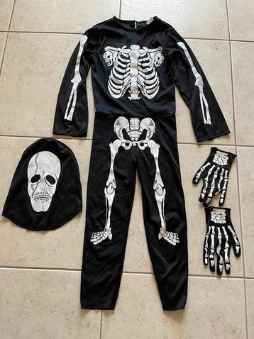 Halloween skaletpak, maat 140 beschikbaar voor biedingen
