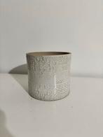 Aardewerk bloempot voor planten, Tuin en Terras, Bloempotten, Ophalen, Rond, Binnen, Zo goed als nieuw