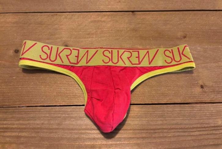 Sukrew String - Maat S - Nieuw!, Kleding | Heren, Ondergoed, Overige typen, Rood, Verzenden