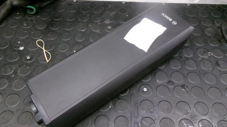 GETESTE Bosch 400wh accu PRIMA CONDITIE, Fietsen en Brommers, Fietsaccessoires | Fietsaccu's, Gebruikt, Ophalen of Verzenden