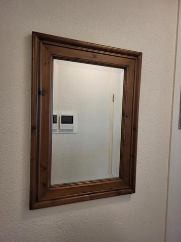 Grenen spiegel met facet glas beschikbaar voor biedingen