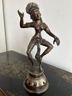 Dansende godin Parvati op een lotusbloem, Antiek en Kunst, Ophalen of Verzenden