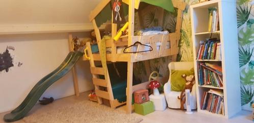 Wickey halfhoog slaper met glijbaan!, Kinderen en Baby's, Kinderkamer | Stapelbedden en Hoogslapers, Zo goed als nieuw, Ophalen