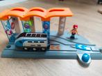 Brio Smart Tech Wasstraat, Locomotief & Brug, Ophalen
