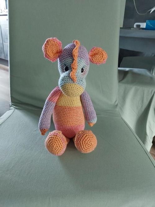 Gehaakt pastel draakje, Kinderen en Baby's, Speelgoed | Knuffels en Pluche, Nieuw, Overige typen, Ophalen of Verzenden
