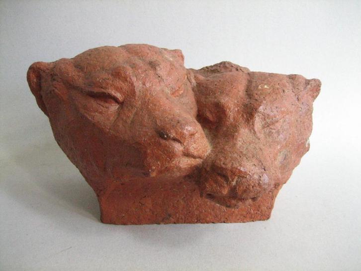 Aardewerk beeld 2 tijgers gesigneerd Leo Muysken (1907-1984), Antiek en Kunst, Antiek | Keramiek en Aardewerk, Ophalen of Verzenden