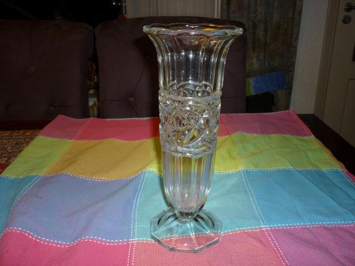 Mooie kristallen glazen bloemvaas in zeer goede staat, Antiek en Kunst, Antiek | Glas en Kristal, Ophalen of Verzenden