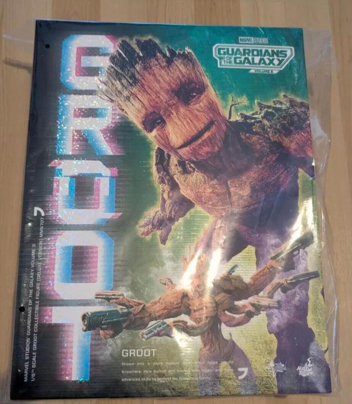 Hot Toys mms 707  Groot ! vd Guardians of the Galaxy, Verzamelen, Film en Tv, Zo goed als nieuw, Actiefiguur of Pop, Ophalen of Verzenden
