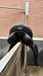 Veelzijdigheidszadel Euroriding Emilio by Prestige/ 17 inch, Dieren en Toebehoren, Paarden en Pony's | Zadels, Ophalen, Zo goed als nieuw