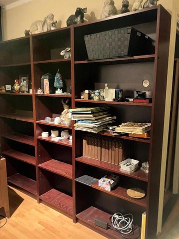 Boekenkast open model beschikbaar voor biedingen