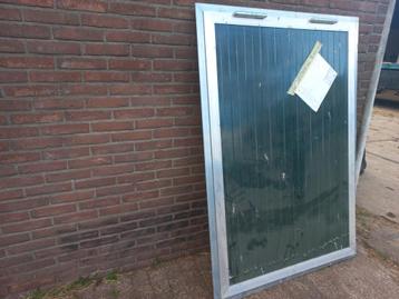 2 nieuwe damm lucht deuren beluchting  beschikbaar voor biedingen
