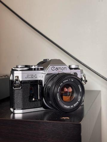 Canon AE-1 Analoge Camera - Top Conditie beschikbaar voor biedingen