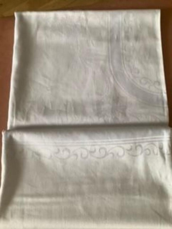 Cinderella tafelkleed tafellaken damast katoen Nieuw, Huis en Inrichting, Tafelkleden, Nieuw, Rechthoek, Binnen, Ophalen