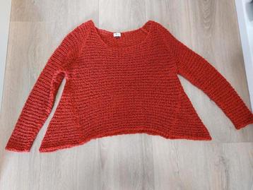 Leuke trui van HEART Maat S/M  kleur donkerrood beschikbaar voor biedingen