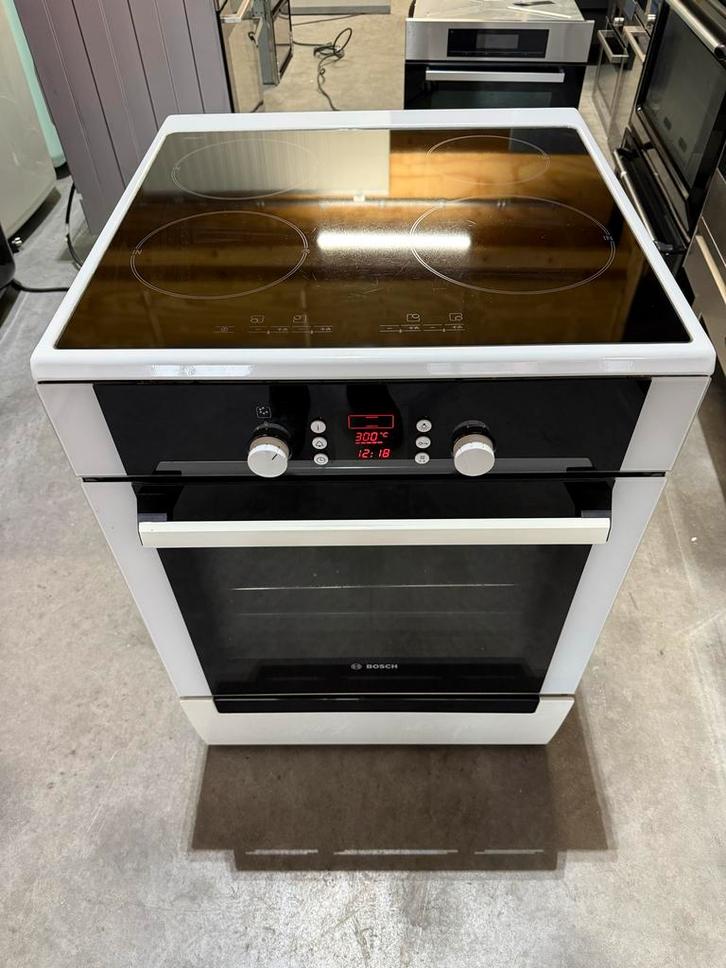Bosch Inbouwfornuis Inductie - Zo goed als nieuw, Witgoed en Apparatuur, Fornuizen, Zo goed als nieuw, Inbouw, Inductie, 4 kookzones