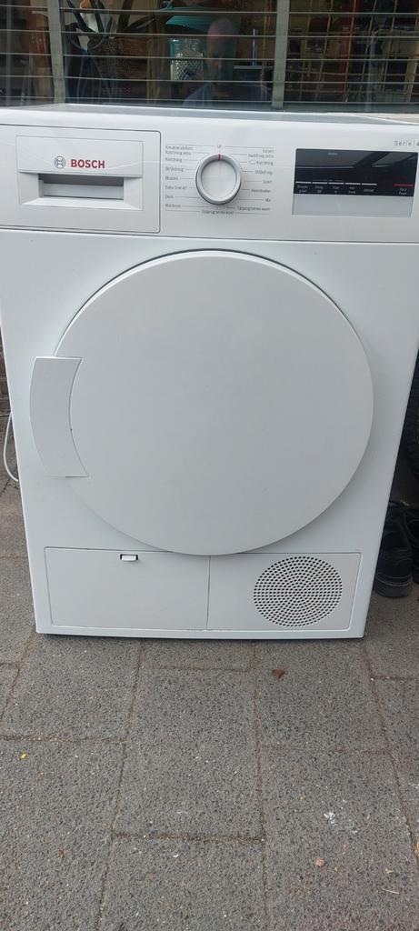 Bosch Serie 4 Warmtepompdroger, Witgoed en Apparatuur, Wasdrogers, Gebruikt, Condens, Voorlader, 6 tot 8 kg, 85 tot 90 cm, Anti-kreukfase