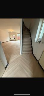 Traprenovatie met pvc bekleed, Ophalen, Nieuw, 75 m² of meer