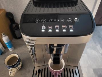 DeLonghi Magnifica Evo Espressomachine - Zo goed als nieuw! beschikbaar voor biedingen