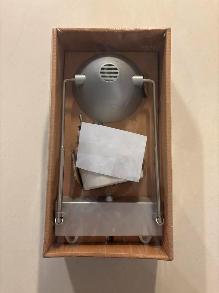 IKEA Magiker kast of Tafellamp - Nieuw in doos, Huis en Inrichting, Lampen | Tafellampen, Nieuw, Minder dan 50 cm, Metaal, Ophalen of Verzenden