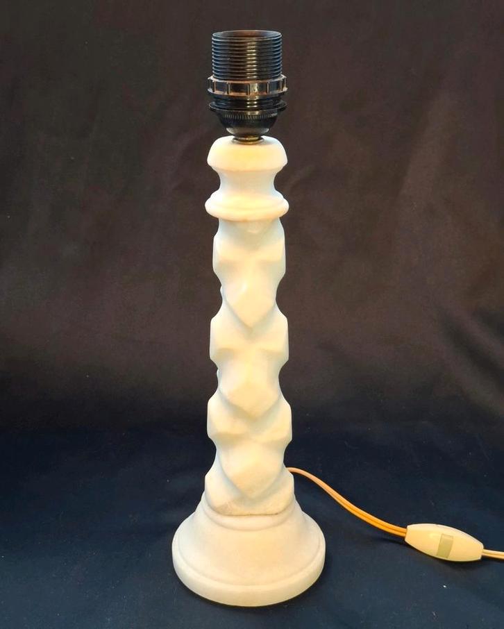 Bijzondere Vintage Albaster Lampvoet, Huis en Inrichting, Lampen | Tafellampen, Zo goed als nieuw, Minder dan 50 cm, Ophalen of Verzenden
