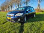 Toyota Auris 1.8 Full Hybrid 5D Automaat 2012 Blauw Trekhaak, Auto's, Toyota, Euro 5, 4 cilinders, Blauw, Origineel Nederlands