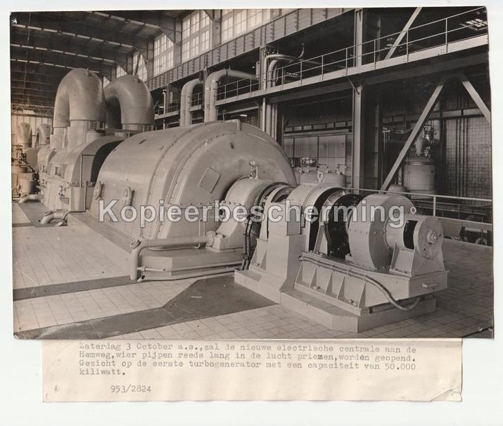 Turbine elektrische centrale Hemweg persfoto 1953, Verzamelen, Foto's en Prenten, Gebruikt, Foto, Overige onderwerpen, 1940 tot 1960