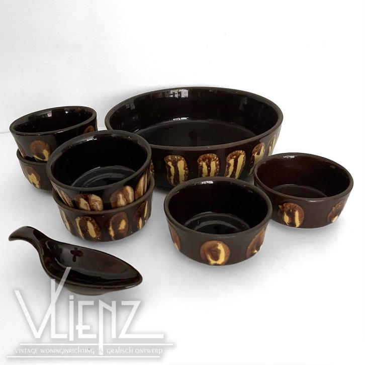 Vintage, retro pindaschaaltjes keramiek schaaltjes en schep, Verzamelen, Retro, Huis en Inrichting, Ophalen of Verzenden