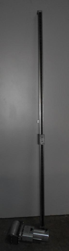 Pneumatische langsgeleider met aandrukrol van Festo, Doe-het-zelf en Verbouw, Gereedschap | Machine-onderdelen en Toebehoren, Gebruikt