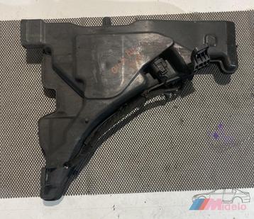 AUDI A4 AVANT RUITENSPROEIERTANK 8W0955451L beschikbaar voor biedingen