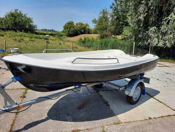Polyester boot Sea-finder 370  beschikbaar voor biedingen