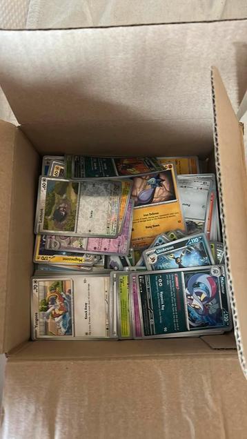 Pokemon kaarten beschikbaar voor biedingen