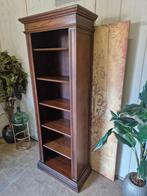 klassieke boekenkast afm. 69x39cm en 189cm hoog., Ophalen, Zo goed als nieuw