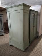 Prachtige hoge 1 deurs demontabele kast, Antiek en Kunst, Antiek | Meubels | Kasten, Ophalen of Verzenden