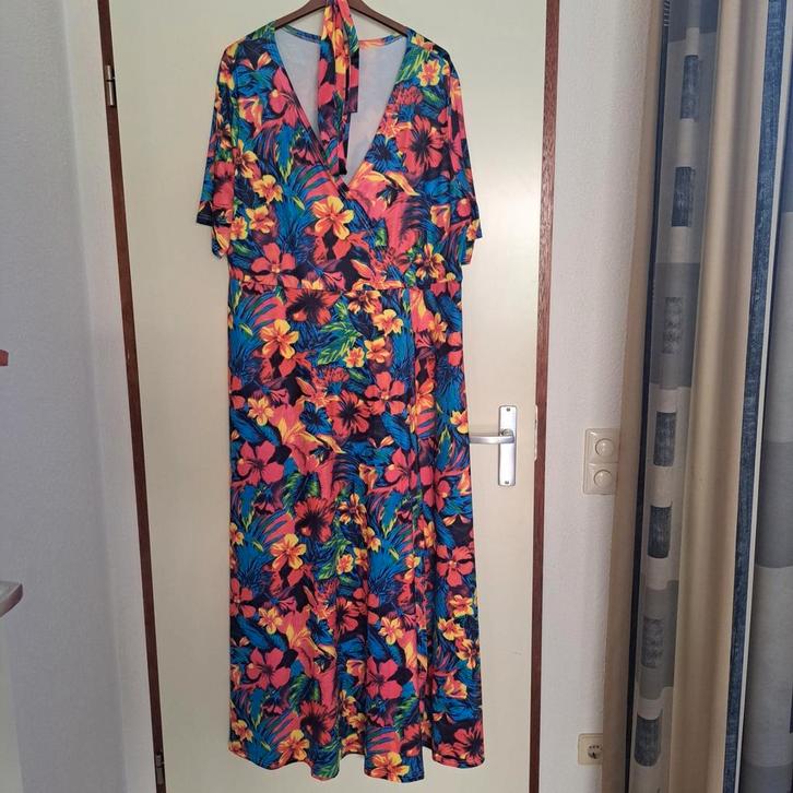 54) heerlijke zomerse jurk, Kleding | Dames, Grote Maten, Zo goed als nieuw, Jurk, Blauw, Ophalen of Verzenden