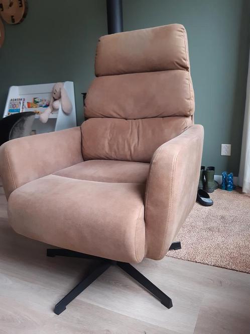 Draaistoel, Huis en Inrichting, Fauteuils, Zo goed als nieuw, Overige materialen, 50 tot 75 cm, Minder dan 75 cm, Ophalen