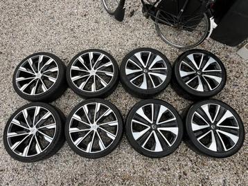 Volvo V60 20 inch Turbine velgen en 19 inch Diamond Cut beschikbaar voor biedingen