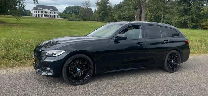 BMW 3-Serie 318d 150pk Aut 2021 Zwart, Auto's, BMW, Particulier, 3-Serie, ABS, Adaptive Cruise Control, Airbags, Airconditioning