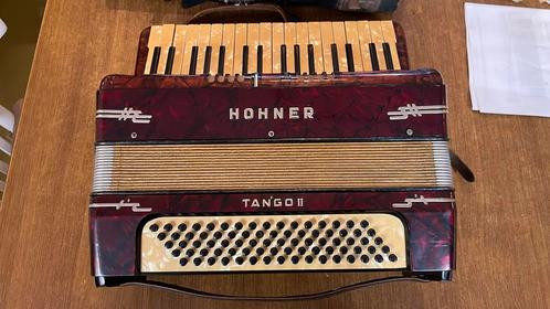 Hohner - Tango 2 - accordeon in koffer., Muziek en Instrumenten, Accordeons, Zo goed als nieuw, Hohner, Ophalen