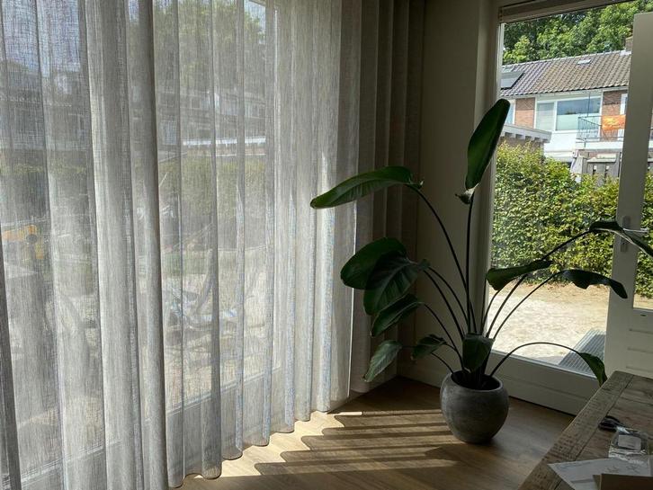 Inbetween gordijn wave - delight greige, Huis en Inrichting, Stoffering | Gordijnen en Lamellen, Nieuw, 200 cm of meer, 200 cm of meer