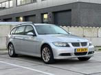 BMW 3-serie Touring 318i High Executive | Parkeersensoren |, Auto's, BMW, 13 km/l, Zwart, 4 cilinders, 129 pk